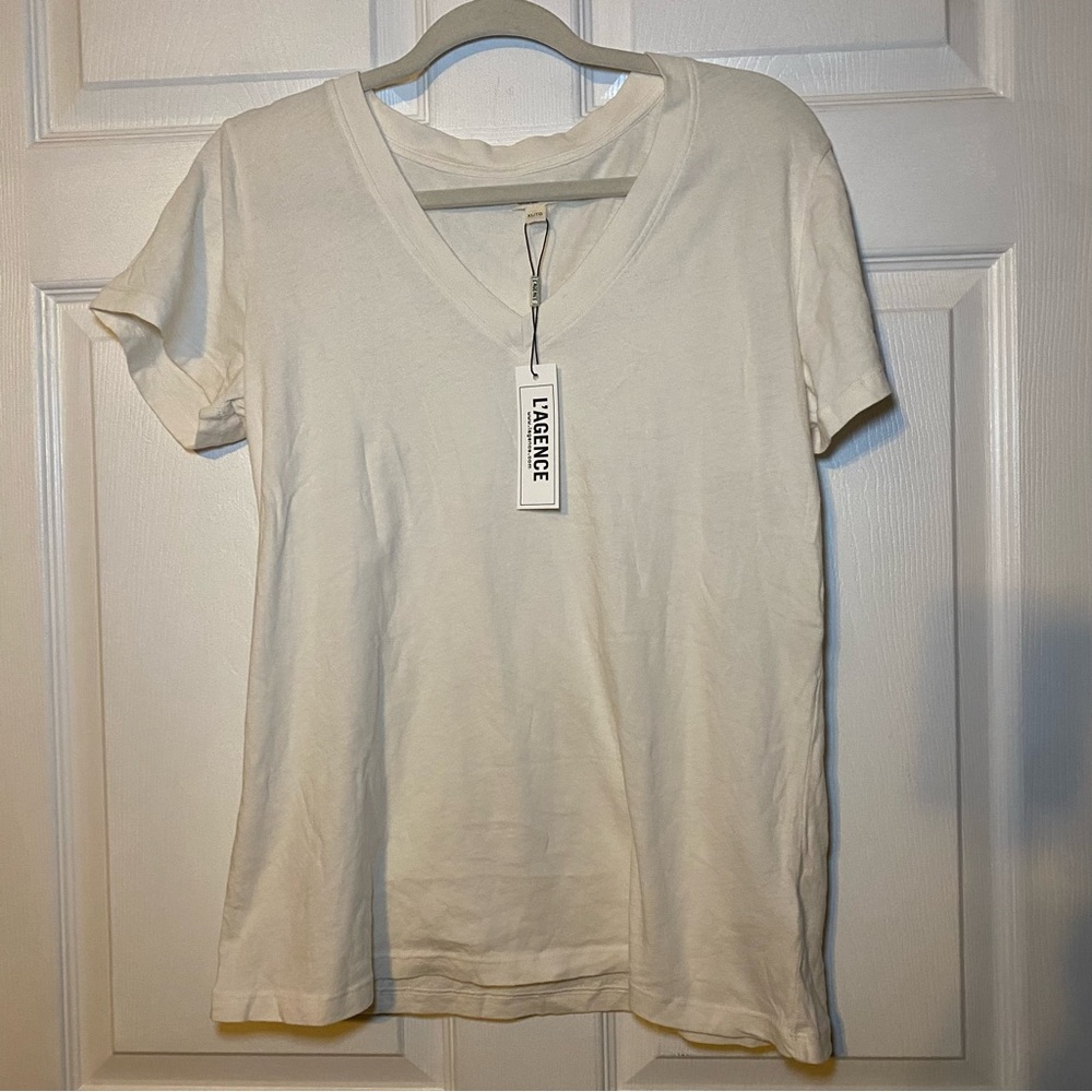 L’AGENCE Becca Cotton V-Neck Tee - Picture 3 of 8